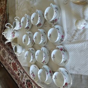 ENPI PLEASE INQUIRE ABOUT INVENTORY  SOME PIECES HAVE SOLD! MIDCENTURY DINING